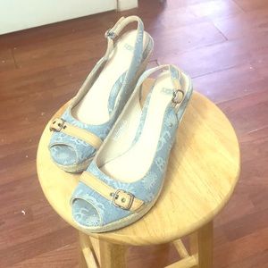 Ugg heels size 9 US women